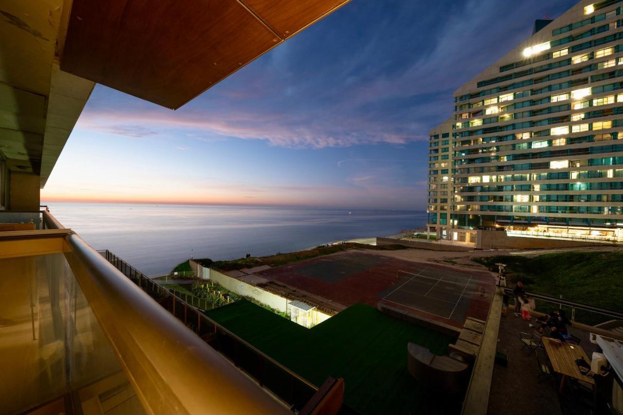 Beachfront Boutique Apartment Herzelia Exteriör bild